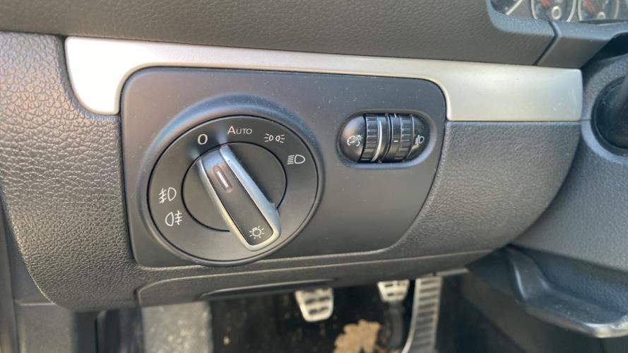 Image Commande de phare - VOLKSWAGEN SCIROCCO 3