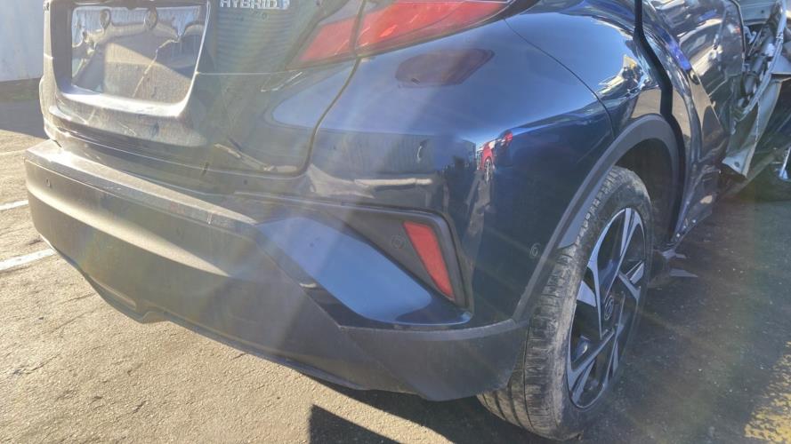 Image Pare choc arriere - TOYOTA C-HR 1