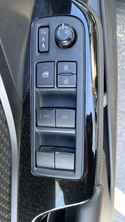 Image Interrupteur de leve vitre avant gauche - TOYOTA C-HR 1