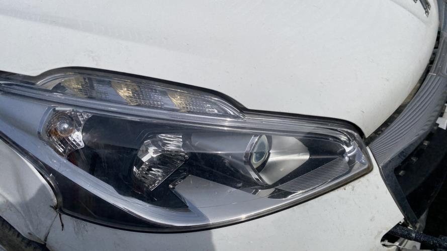 Image Optique avant principal droit (feux)(phare) - PEUGEOT 208 1