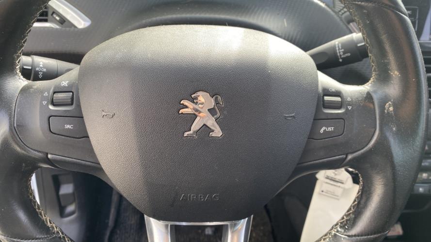 Image Air bag conducteur - PEUGEOT 208 1
