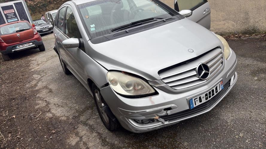 Image Capot - MERCEDES CLASSE B 245
