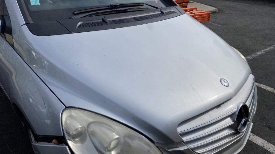 Image Capot - MERCEDES CLASSE B 245