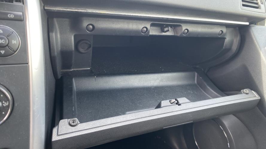 Image Boite a gants - MERCEDES CLASSE B 245