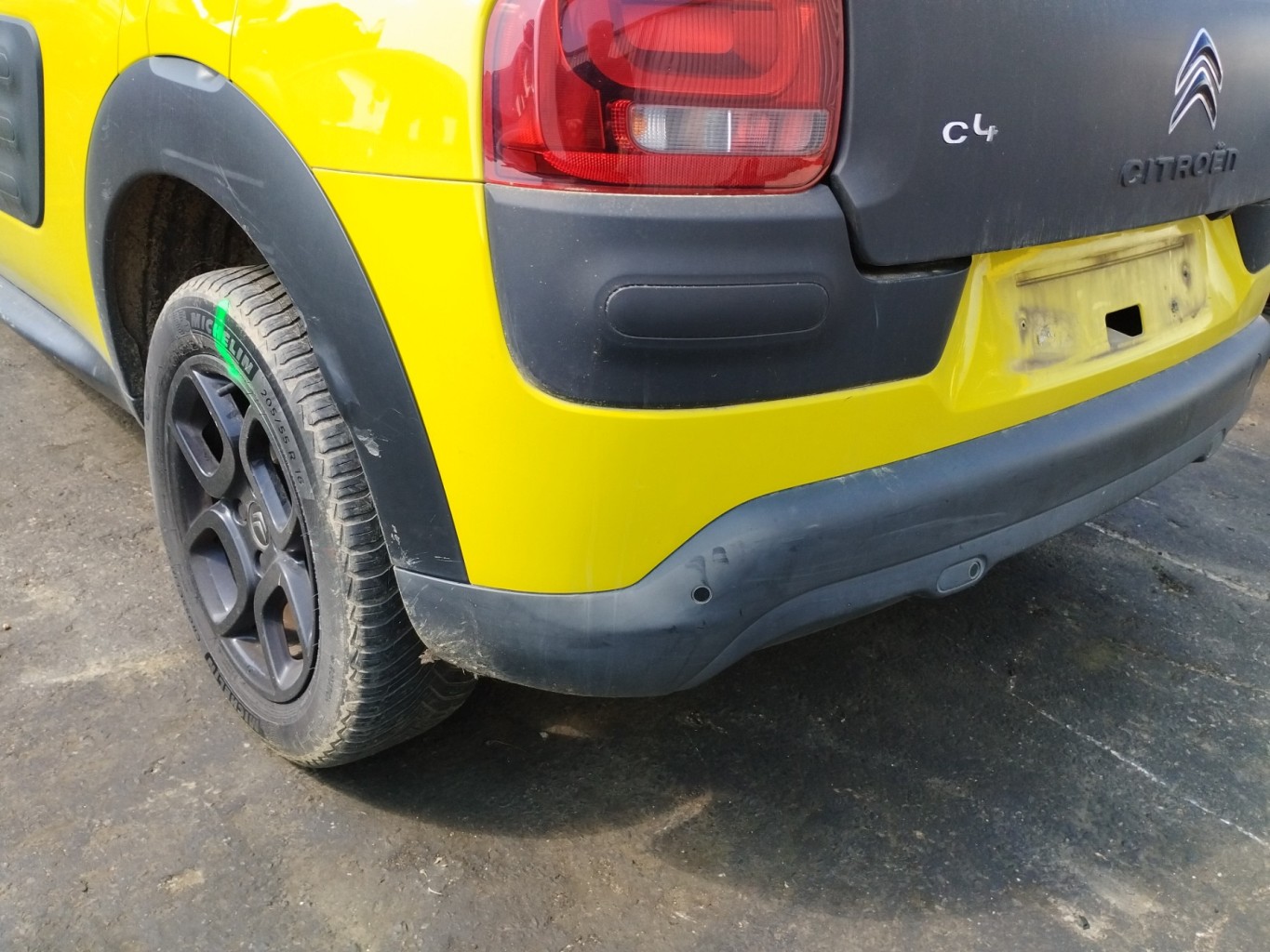 Pièce Auto