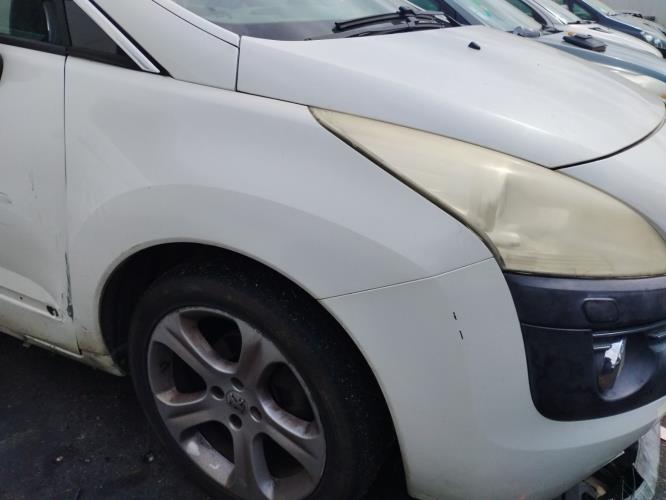 Image Aile avant droit - PEUGEOT 3008 1