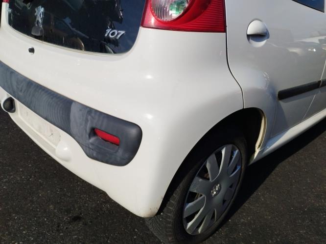 Image Pare choc arriere - PEUGEOT 107