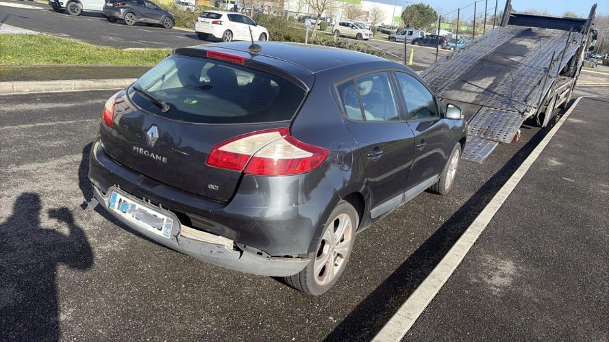 Image Feu arriere principal droit (feux) - RENAULT MEGANE 3