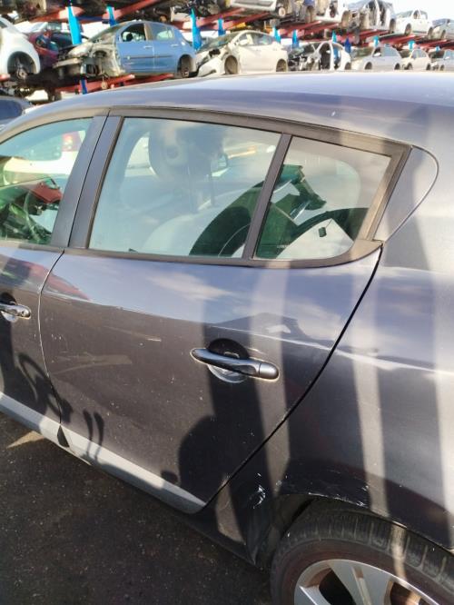 Image Porte arriere gauche - RENAULT MEGANE 3