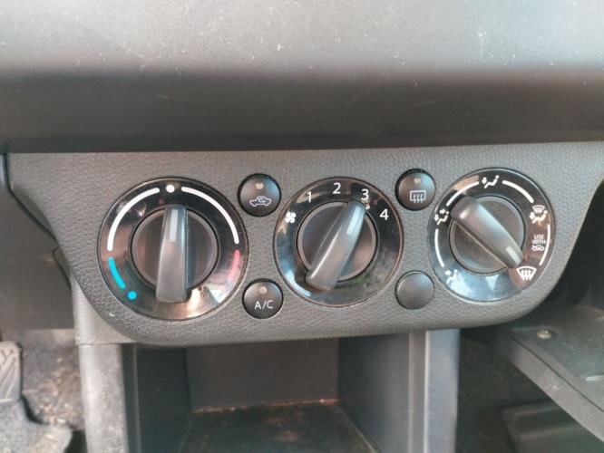 Image Commande chauffage - SUZUKI SWIFT 3