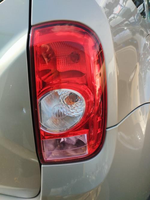 Image Feu arriere principal droit (feux) - DACIA DUSTER 1