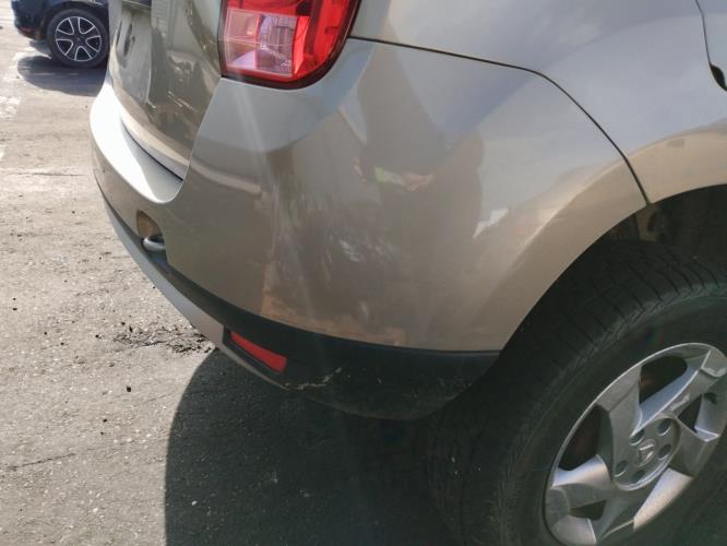 Image Pare choc arriere - DACIA DUSTER 1