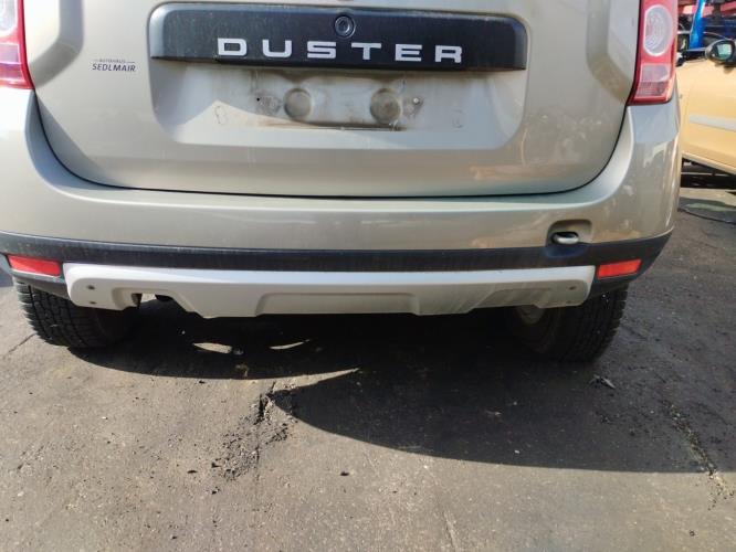 Image Pare choc arriere - DACIA DUSTER 1