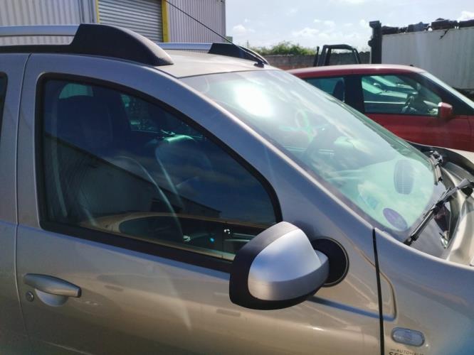 Image Retroviseur droit - DACIA DUSTER 1