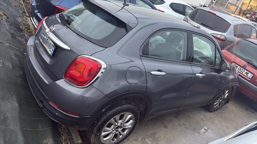 Image Feu arriere principal droit (feux) - FIAT 500X