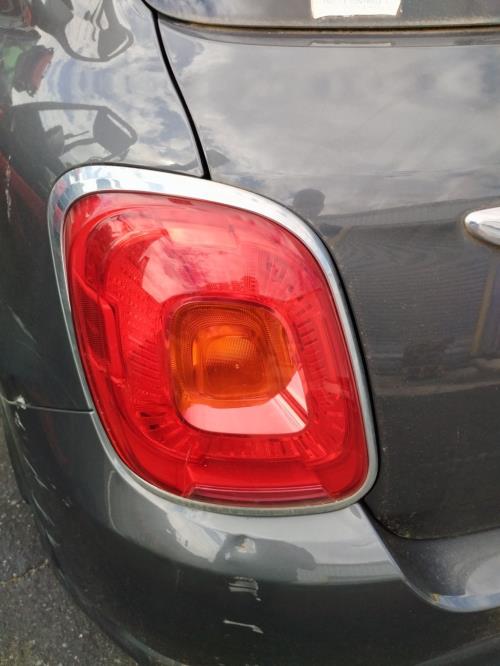 Image Feu arriere principal gauche (feux) - FIAT 500X