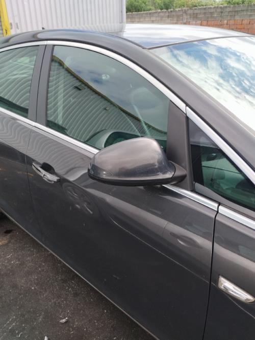 Image Porte avant droit - OPEL ASTRA J