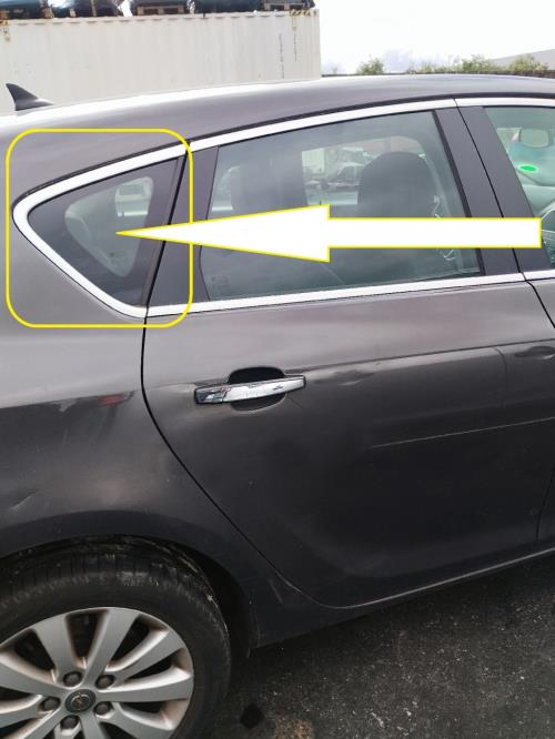 Image Custode arriere droit - OPEL ASTRA J