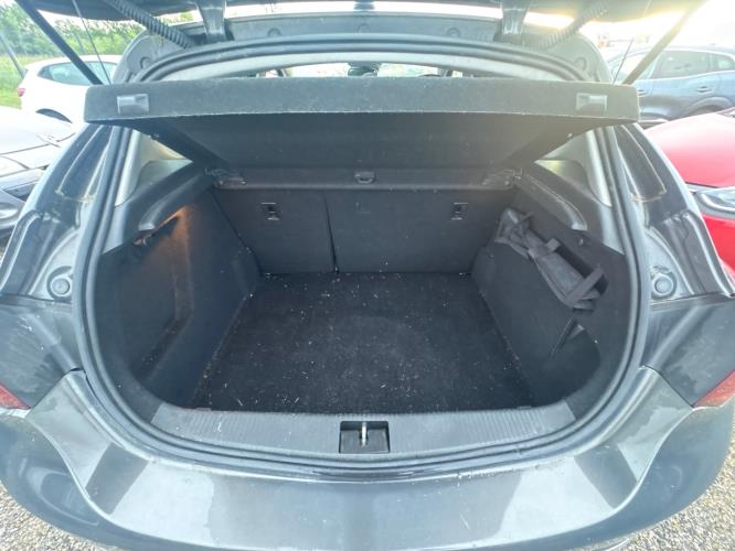Image Verin de coffre - OPEL ASTRA J