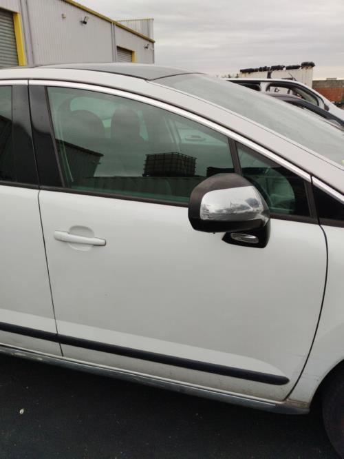 Image Porte avant droit - PEUGEOT 3008 1
