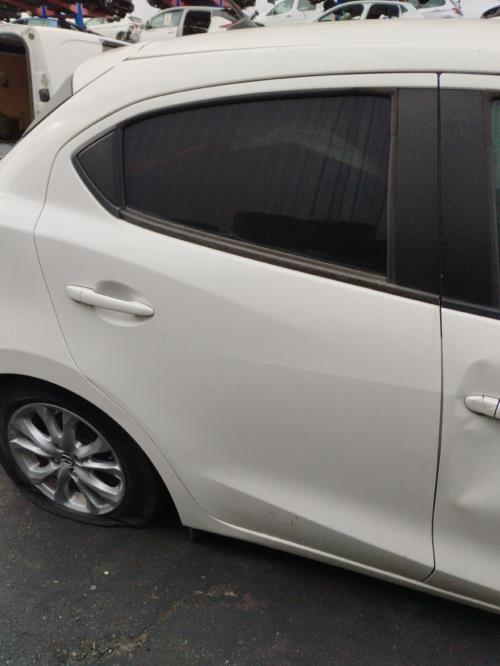 Image Porte arriere droit - MAZDA 2 3
