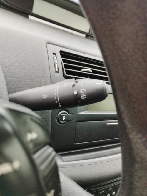 Image Com (Bloc Contacteur Tournant+Commodo Essuie Glace+Commodo Phare) - CITROEN C4 1