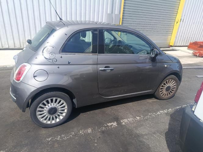 Image Trappe d'essence - FIAT 500 2