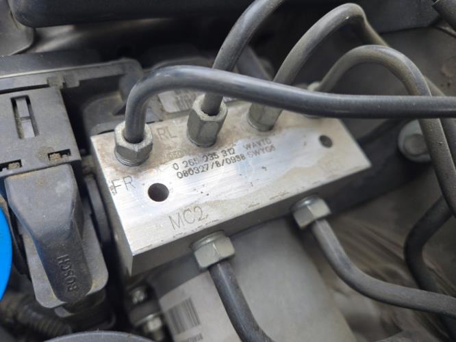 Image Bloc ABS (freins anti-blocage) - HONDA CR-V 3
