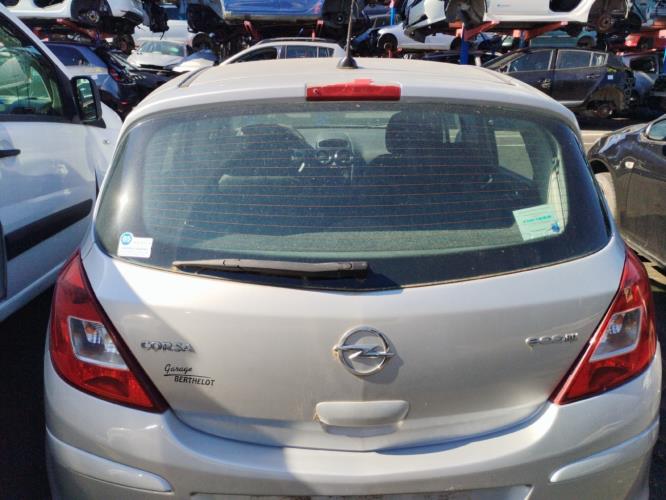 Image Malle/Hayon arriere - OPEL CORSA D