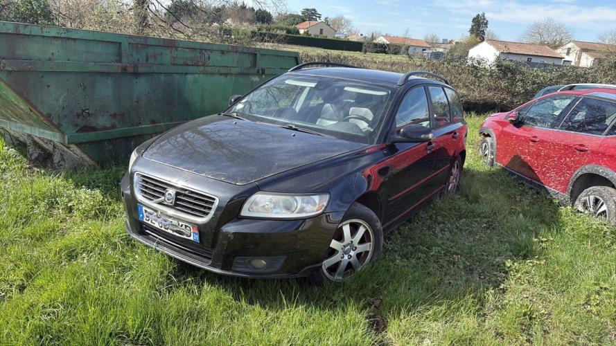 Image Capot - VOLVO V 50