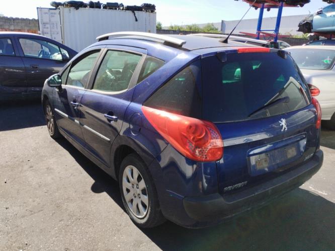Image Feu arriere principal gauche (feux) - PEUGEOT 207