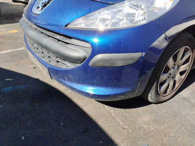 Image Pare choc avant - PEUGEOT 207
