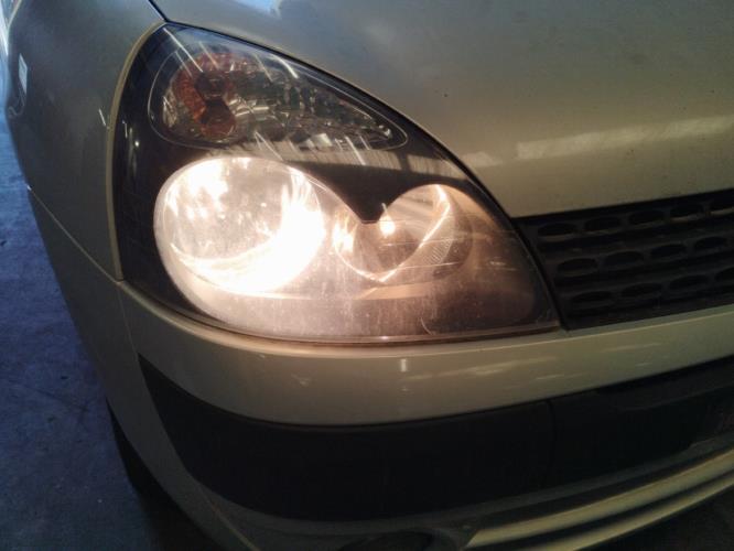 Image Optique avant principal droit (feux)(phare) - RENAULT CLIO 2