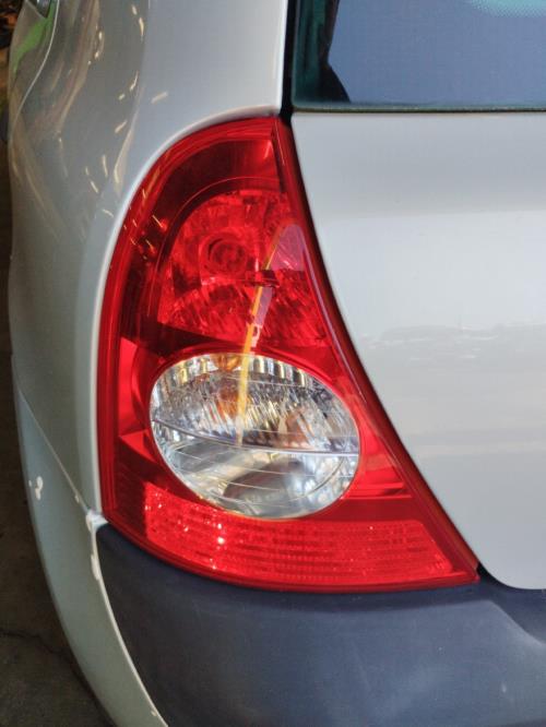 Image Feu arriere principal gauche (feux) - RENAULT CLIO 2