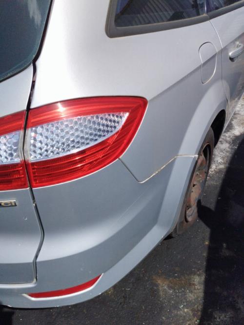 Image Feu arriere principal droit (feux) - FORD MONDEO 3