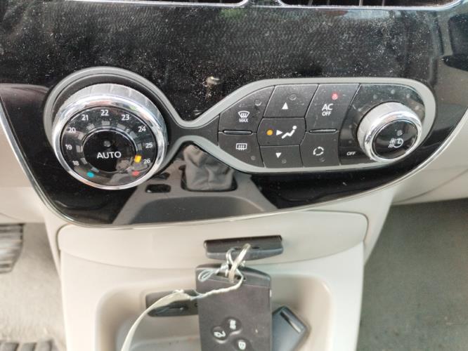 Image Commande chauffage - RENAULT ZOE 1