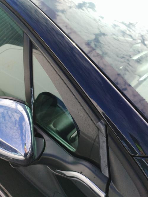 Image Custode avant droit (porte) - PEUGEOT 2008 1