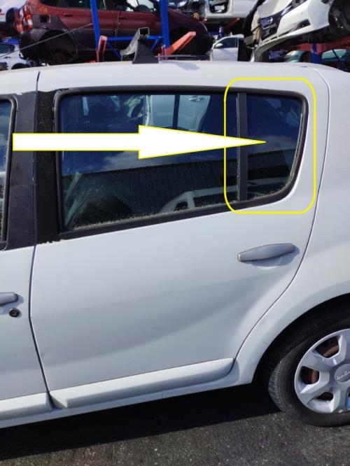 Image Custode arriere gauche (porte) - DACIA SANDERO 1