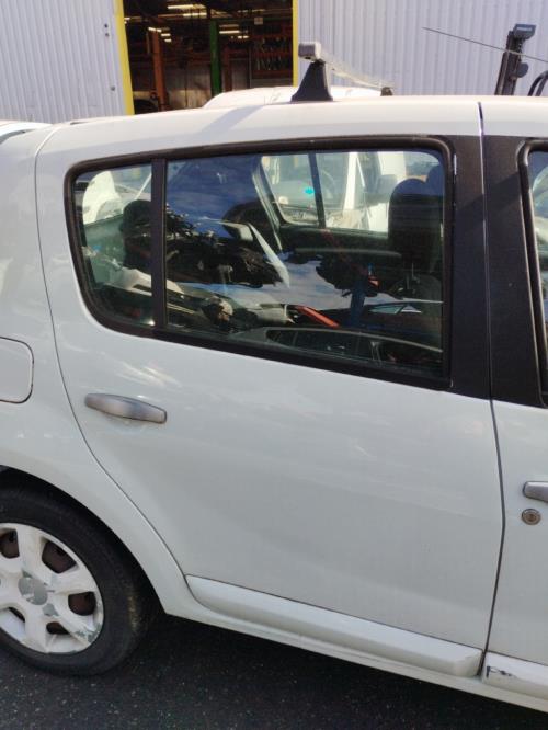 Image Porte arriere droit - DACIA SANDERO 1