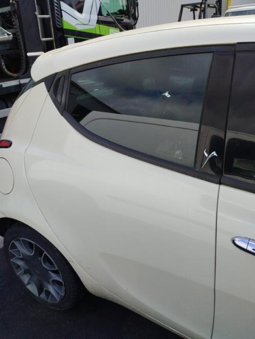 Image Porte arriere droit - LANCIA YPSILON 5