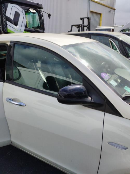 Image Porte avant droit - LANCIA YPSILON 5