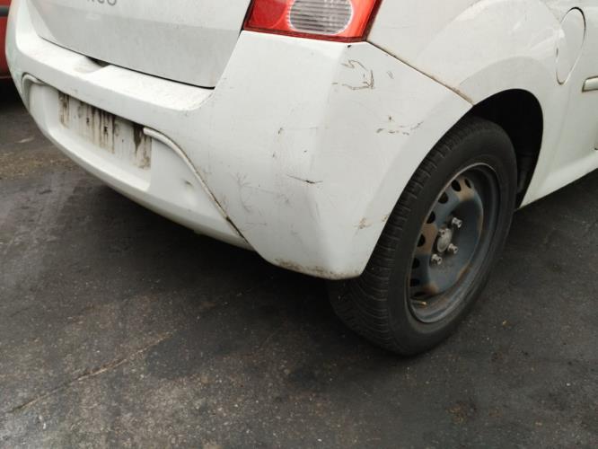 Image Pare choc arriere - RENAULT TWINGO 2
