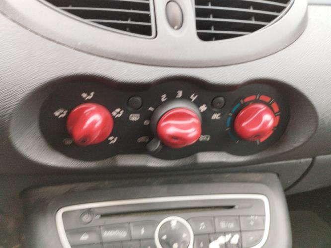 Image Commande chauffage - RENAULT TWINGO 2