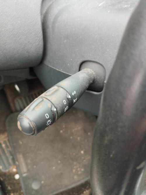 Image Commande de phare - RENAULT TWINGO 2