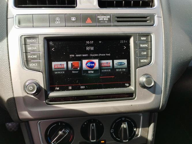 Image Autoradio d'origine - VOLKSWAGEN POLO 5