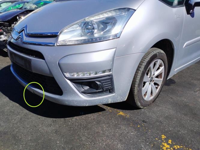 Image Pare choc avant - CITROEN C4 PICASSO 1