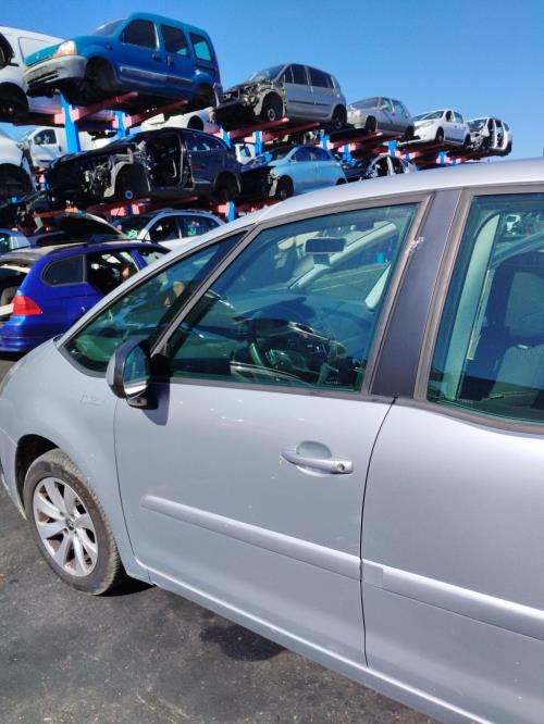 Image Porte avant gauche - CITROEN C4 PICASSO 1