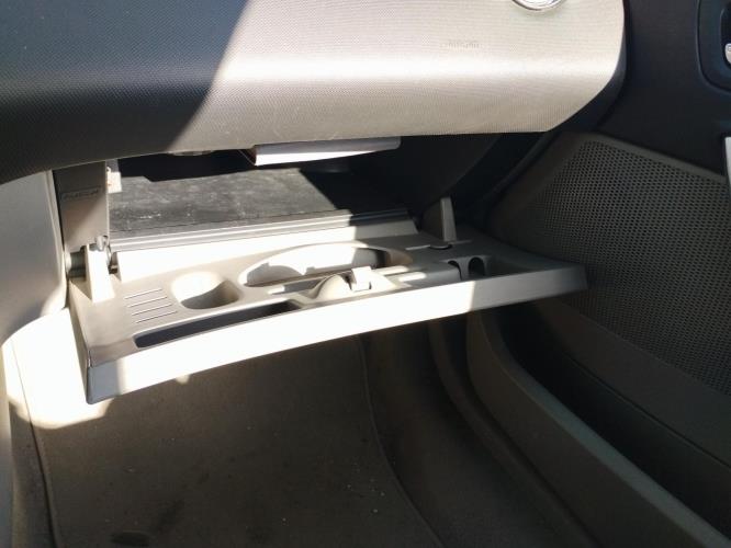 Image Boite a gants - PEUGEOT 308 1