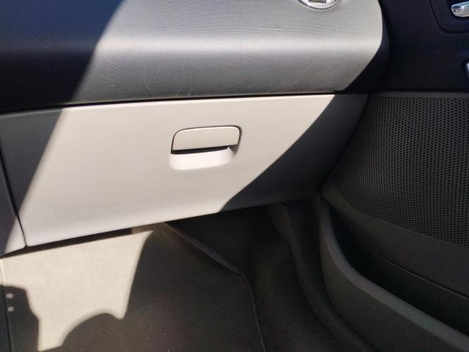 Image Boite a gants - PEUGEOT 308 1