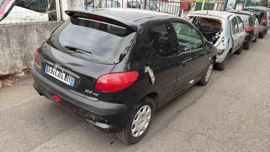 Image Pare choc arriere - PEUGEOT 206